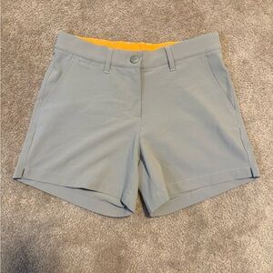 Macade golf shorts